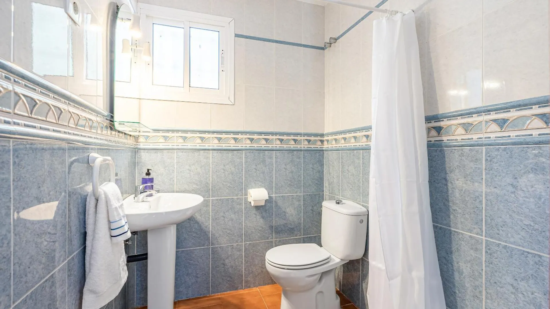 The Gardener Cottage Málaga 0*,